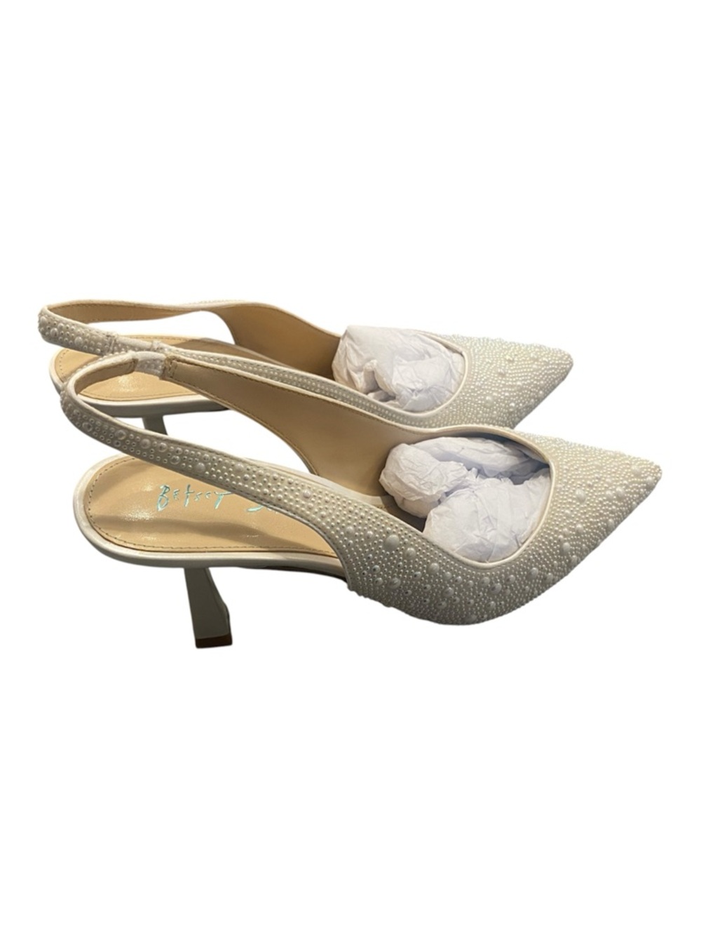 NEW!!! BETSEY JOHNSON CLARK SLINGBACK PUMPS - IVORY-Sz 6.5 wide - Picture 4 of 6
